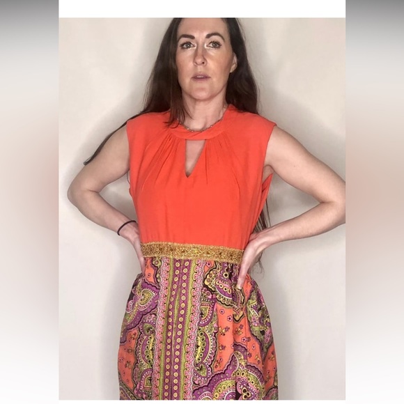 Vintage red paisley evening dress, size 14, 1960s dress, 1960s fashion, bright - Picture 6 of 6